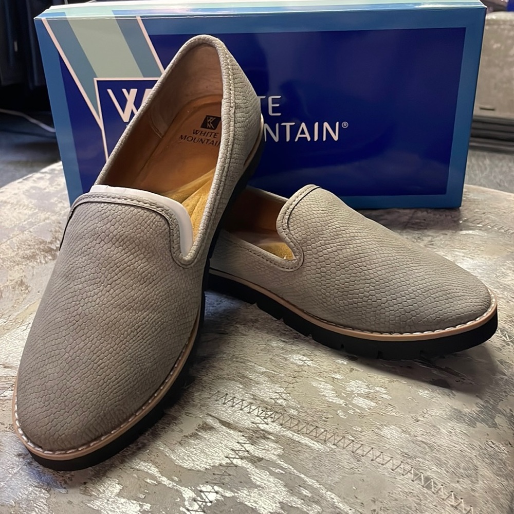 Brand new white mountain shoes